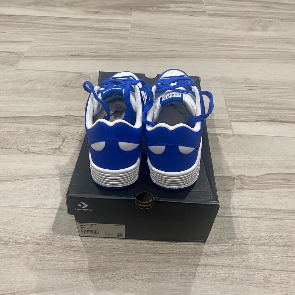 Converse All Star Men's Blue White Sneaker
Unisex Men’s 10 1/2 & Women’s Size 12 - Picture 5 of 8